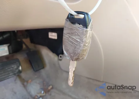 2004 Honda Accord 2.4 Lx из США, поврежденный, VIN 1HGCM56314A047099